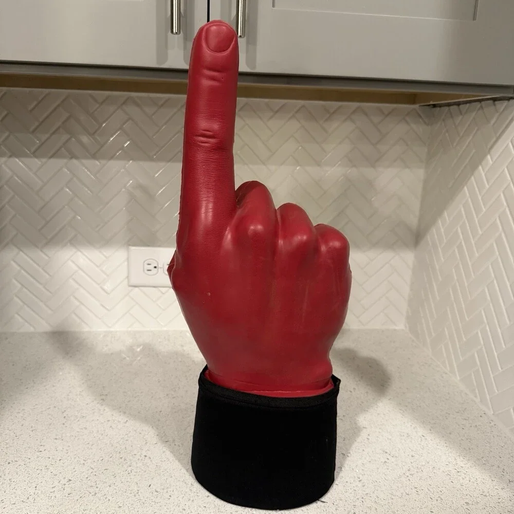 Vintage Washington Commanders Ultimatehand Foam Finger 20